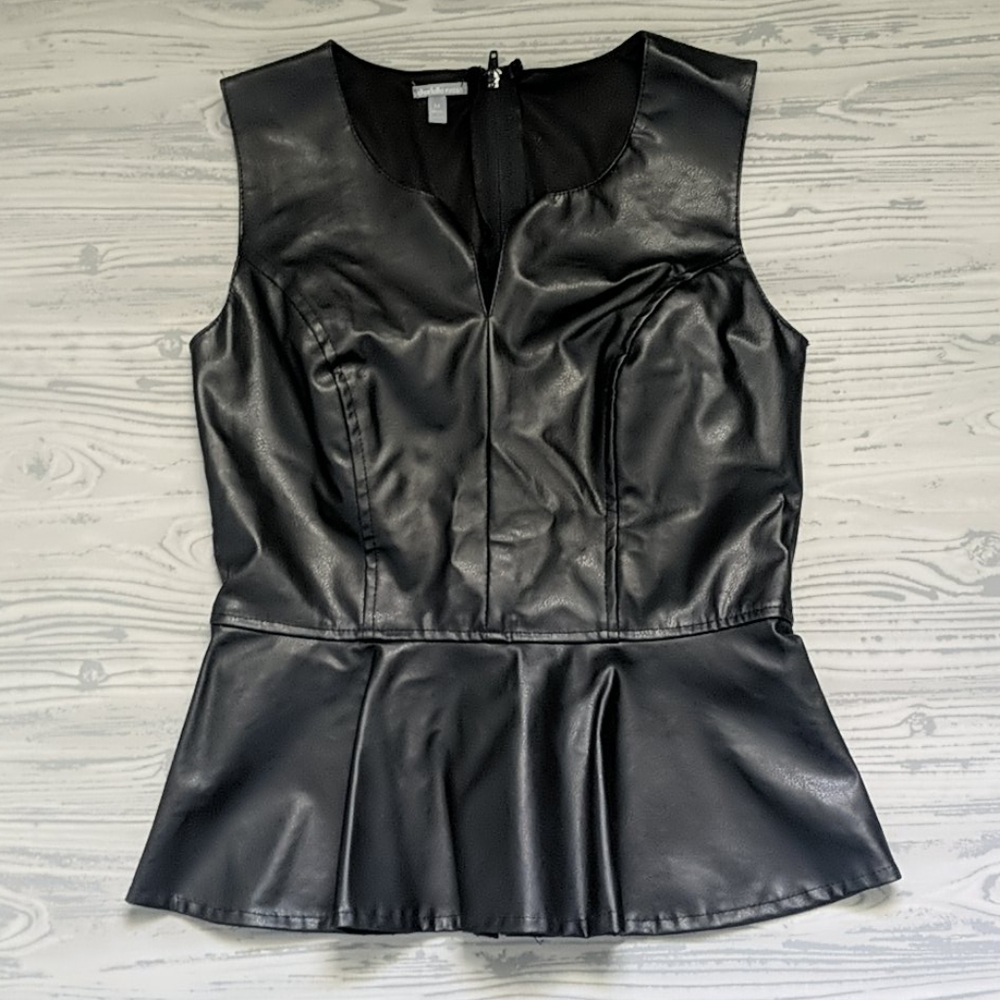 Sleeveless faux leather peplum top by Charlotte Ru